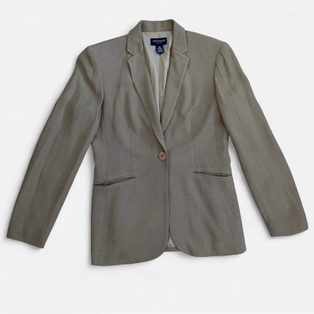Ann Taylor Classic Tan Blazer